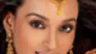 Reshmi Ghosh faints on the sets of Tere Liye.. Thumbnail