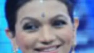 Actor and Kathak dancer Prachi Shah attempts to set a new record.. Thumbnail