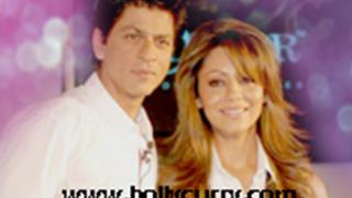 SRK and Gauri's Colorless Holi Bash