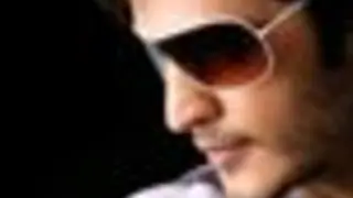 Ravi Bhatia is no more single! thumbnail