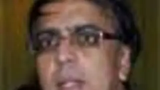 Anant Mahadevan in Rang Badalti Odhani...