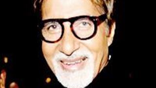 Big B visits Amar Singh at AIIMS Thumbnail