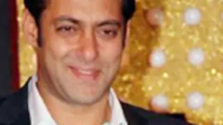 Salman not yet recovered! Thumbnail