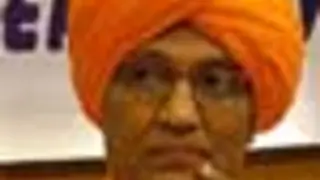 'I am not getting paid for Bigg Boss 5"- Swami Agnivesh Thumbnail