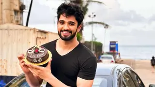 Zeeshan Khan teases the celebration with an intriguing Instagram peek Thumbnail