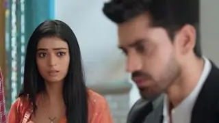 Titli: Titli encourages Garv to save a child from slipping down the terrace Thumbnail