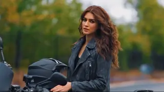 Kriti Sanon fulfills her dream of being a part of action-packed movie with 'Ganapath: A Hero Is Born' Thumbnail