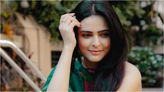 Madhurima Tuli picks up a new passion, shares the first video of herself learning ’Kathak’