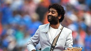 IndvsPak: Arijit Singh performing 'Tejas' song Jaan Da at the ceremony a day before its release