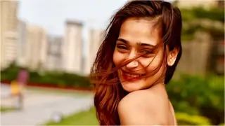 “I feel a strong sense of FOMO about not being a part of Bigg Boss 17…” reveals Ssara Khan Thumbnail