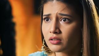 Yeh Rishta Kya Kehlata Hai: Yuvraj threatens Abhira to wear an engagement ring