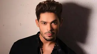 Kunwar Amar: Travel expands your knowledge, makes you wiser and helps you a lot in your life Thumbnail