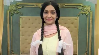 Aishwarya Khare draws inspiration from Sridevi & Priyanka Chopra as her character turns childlike Thumbnail