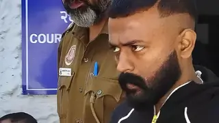 Conman Sukesh Chandrashekhar challenges 'harassment' claim, demands high court clarification Thumbnail