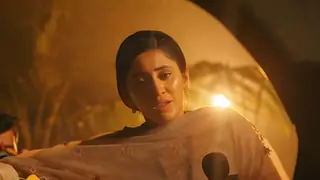 Barsatein- Mausam Pyaar Ka: Aradhana faces danger in bomb attack coverage & a shocking encounter inside a car  Thumbnail