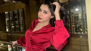 Eisha Singh calls her bond with Mohsin Khan that of Tom and Jerry, heaps praises on Pratik Sehajpal too Thumbnail