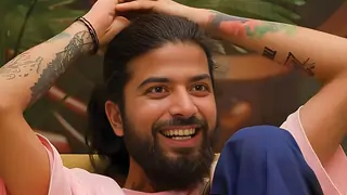 Bigg Boss 17's Anurag Dobhal in tears after reuniting with his brother, Atul thumbnail