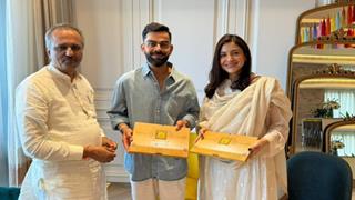 Virat & Anushka radiate joy as they receive special invitation for Ram Mandir Pran Pratishtha in Ayodhya Thumbnail