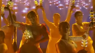 Jhanak: Jhanak agrees to perform, Arshi and Shrishti see this and storm off  Thumbnail