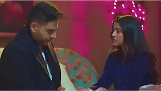 Anupamaa: After Anupamaa Aadhya misbehave with Anuj as she learns him talking to her Thumbnail