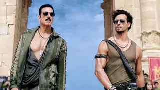 Countdown begins: Title track of 'Bade Miyan Chote Miyan' to drop on this date Thumbnail