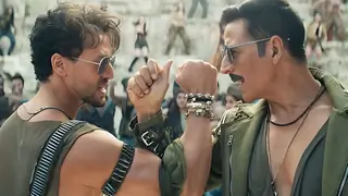 Akshay Kumar and Tiger Shroff unleash unbeatable bromance in 'Bade Miyan Chote Miyan' title track- WATCH Thumbnail