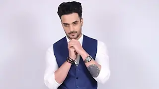 I am thrilled to join the cast of Kaise Mujhe Tum Mil Gaye: Angad Hasija  Thumbnail