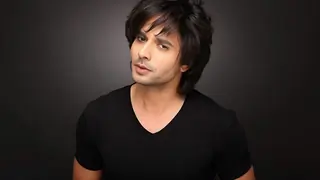 People should not blindly follow Instagram and YouTube videos related to health and fitness: Ansh Bagri    thumbnail