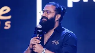 Rishab Shetty revealed intresting details about 'Kantara: Chapter 1' Thumbnail