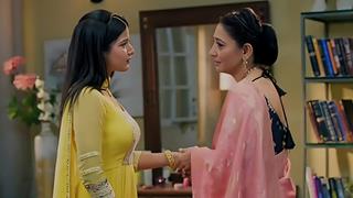 Yeh Rishta Kya Kehlata Hai: Vidya implores Abhira to promise never to leave Armaan