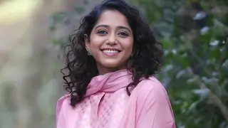 Yashashri Masurkar on Dabangii: Mulgi Aayi re Aayi completing 100 episodes Thumbnail