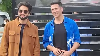 Akshay Kumar completes 'Bade Miyan Chote Miyan' despite broken leg, leaving producer Jackky Bhagnani in tears Thumbnail