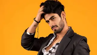  Rishabh Jaiswal captivates viewers as Krish in  'Yeh Rishta Kya Kehlata Hai' thumbnail