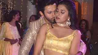 Kavya Ek Jazbaa Ek Junoon: Kavya and Adhiraj's romantic dance seals their growing love at party