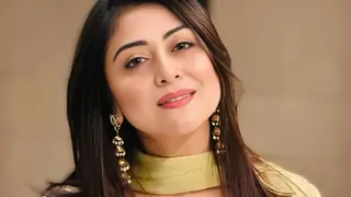 Falaq Naaz to enter Pandya Store post leap  thumbnail