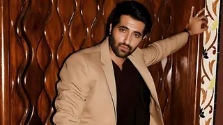 Akshay Oberoi on the pap culture: "I realize now that it's my own insecurity not the media's fault"