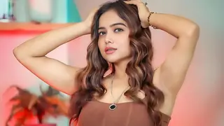 Manisha Rani celebrates Mother's Day with elders at Old Age Home thumbnail