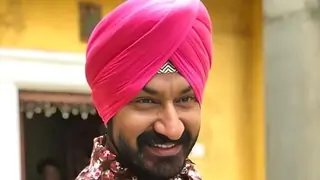 Taarak Mehta Ka Ooltah Chashmah actor Gurucharan Singh reunites with family after religious journey Thumbnail