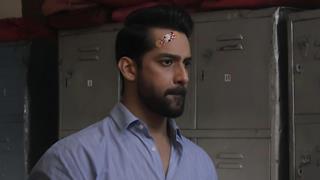 Karan Vohra's use of a Mickey Mouse band-aid sparks laughter on the sets of Main Hoon Saath Tere