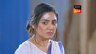 Vanshaj: Yuvika contemplates suicide with the cyanide; Arjun arrives at the jail with a gun Thumbnail