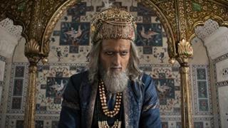 Akshaye Khanna's Remarkable Transformation as Aurangzeb in 'Chhaava' Teaser Wows Fans thumbnail