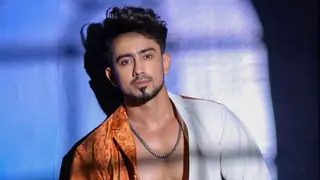 Bigg Boss OTT 3 Contestant Adnaan Shaikh to tie the knot on September 24 thumbnail