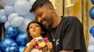 Hardik Pandya reunites with his son post divorce with wife Natasa Stankovic Thumbnail