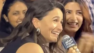 Samantha Ruth Prabhu left in awe as Alia Bhatt sings her blockbuster song Oo Antava