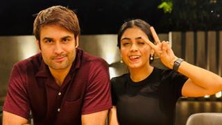  Udaariyaan Co-star Twinkle Arora praises Vivian Dsena, "I respect the way he knows his boundaries" Thumbnail