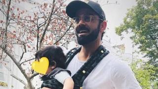 Anushka Sharma celebrates Virat Kohli's 36th birthday with first photo of their son and daughter Thumbnail