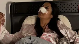 Kashmera Shah shares her FIRST pic after suffering an injury from horrifying accident; pens an emotional note thumbnail