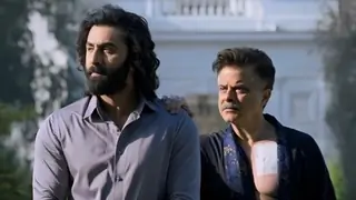 Ranbir Kapoor-led Animal turns 1: Team drops UNSEEN clips from the film exciting the fans Thumbnail