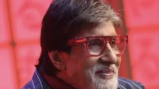 Amitabh Bachchan says ‘tum bahut ache ho’ to Abhishek; Amid Aishwarya-Abhishek divorce rumours  Thumbnail
