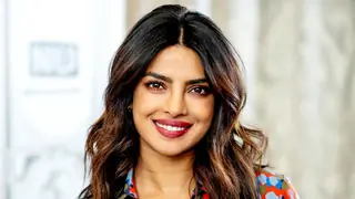 Priyanka Chopra Reveals How a Simple White Salwar Kameez Led to Her Iconic Role in Krrish Thumbnail
